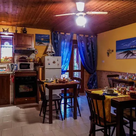 לינה וארוחת בוקר B&B Cala Dolce אלגהרו